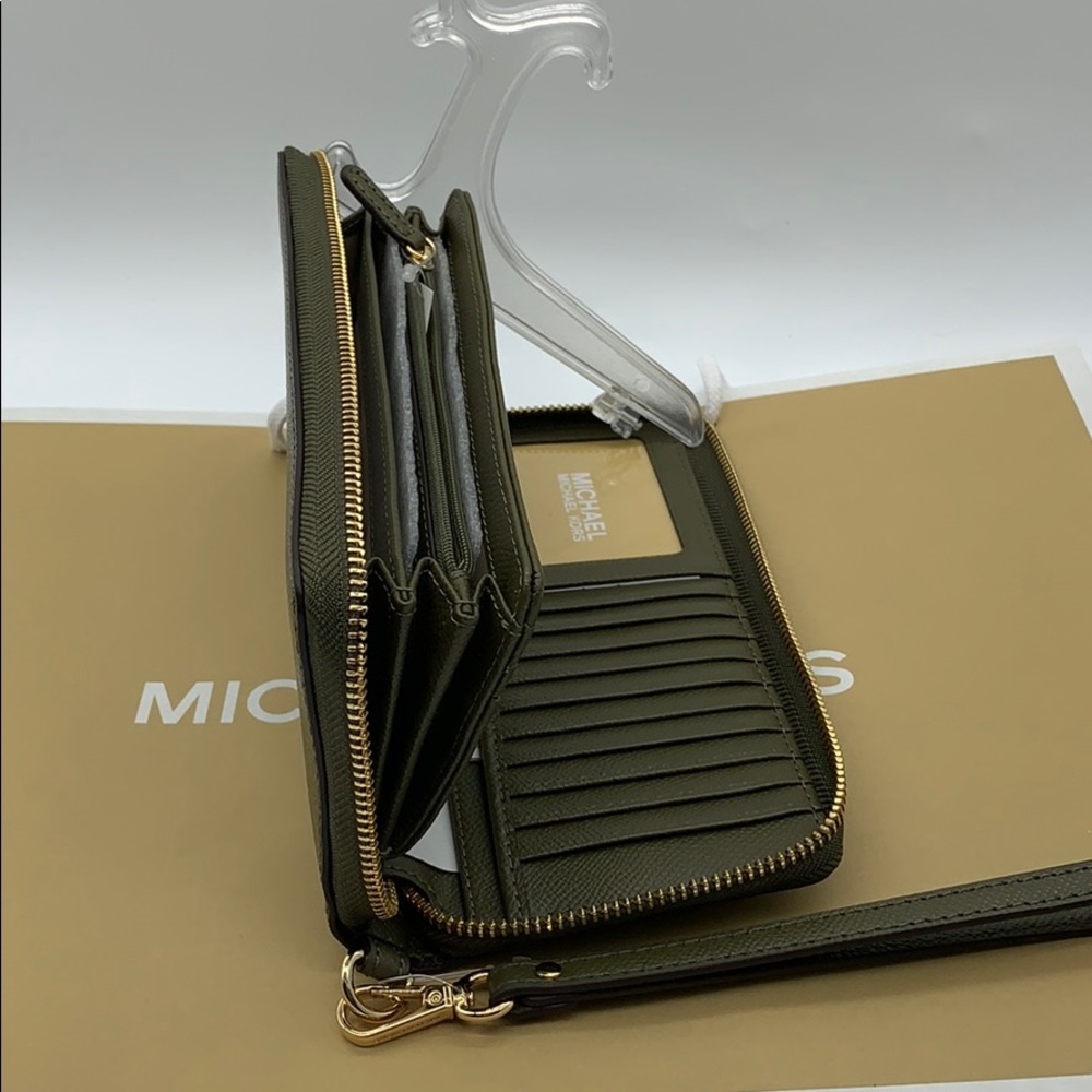 Michael Kors Large Jet Set Travel Continental Wristlet Phone Holder Case Wallet - Picture 14 of 16
